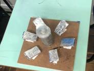 Uma imagem contendo mesa, no interior, computer, computador

Descrição gerada automaticamente